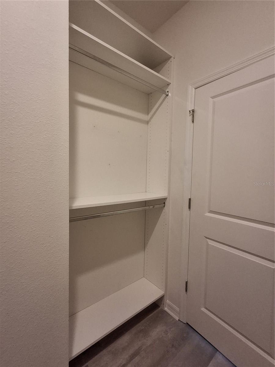 7891 STONEBROOK CIR, WESLEY CHAPEL, FL, 33545