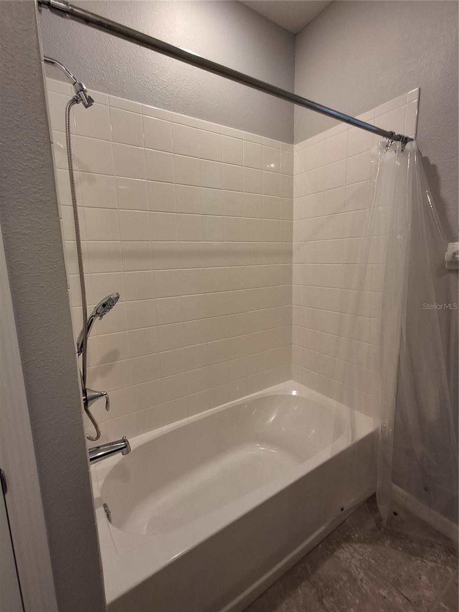7891 STONEBROOK CIR, WESLEY CHAPEL, FL, 33545