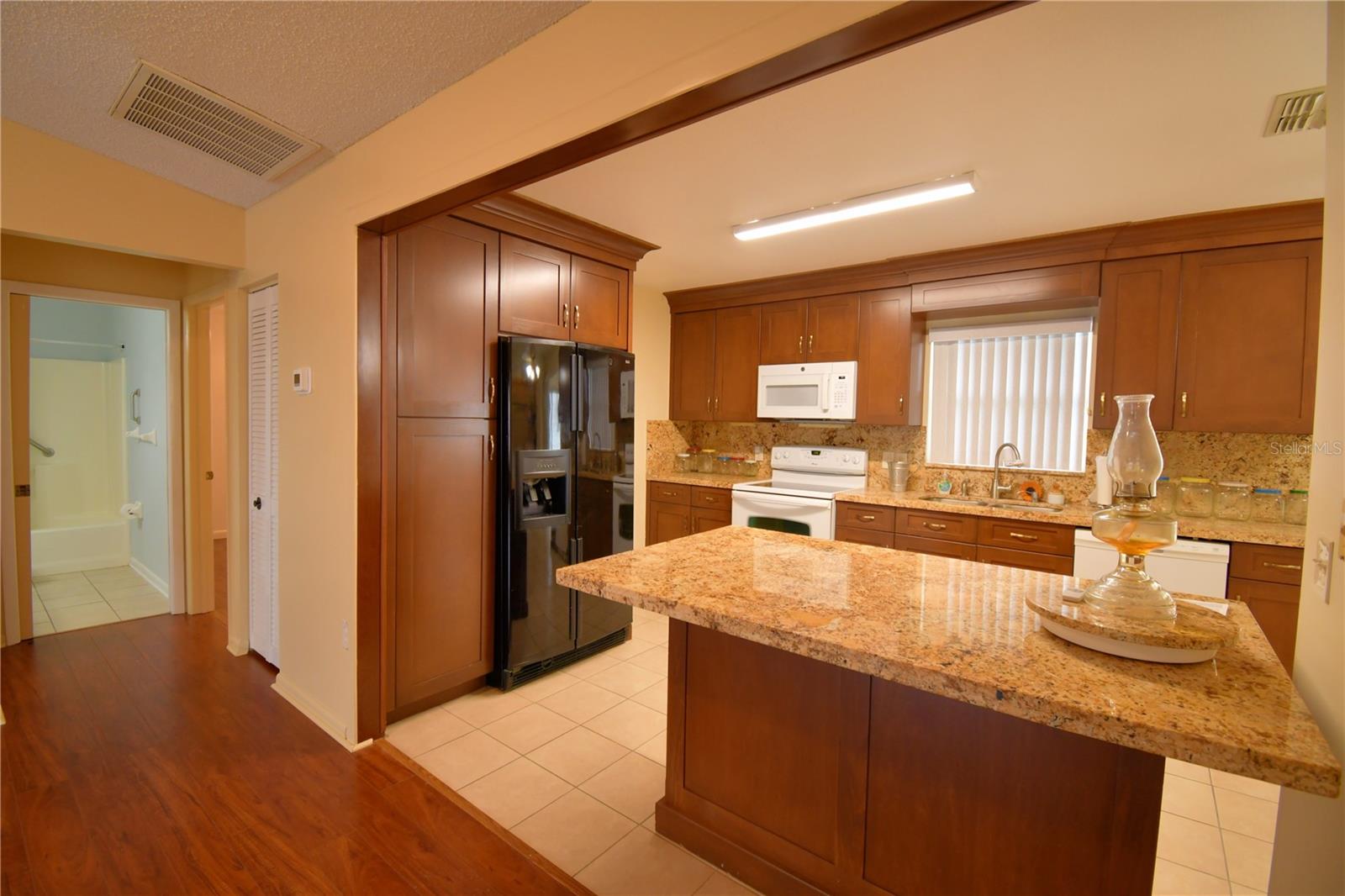 1690 COLONNADES CIR N, LAKELAND, FL, 33811