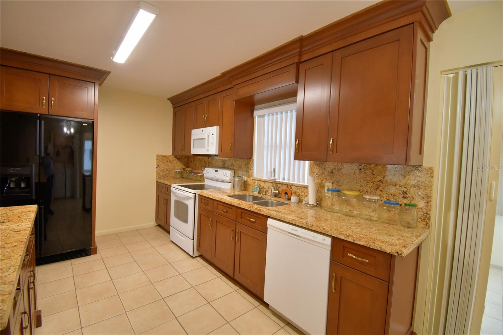 1690 COLONNADES CIR N, LAKELAND, FL, 33811