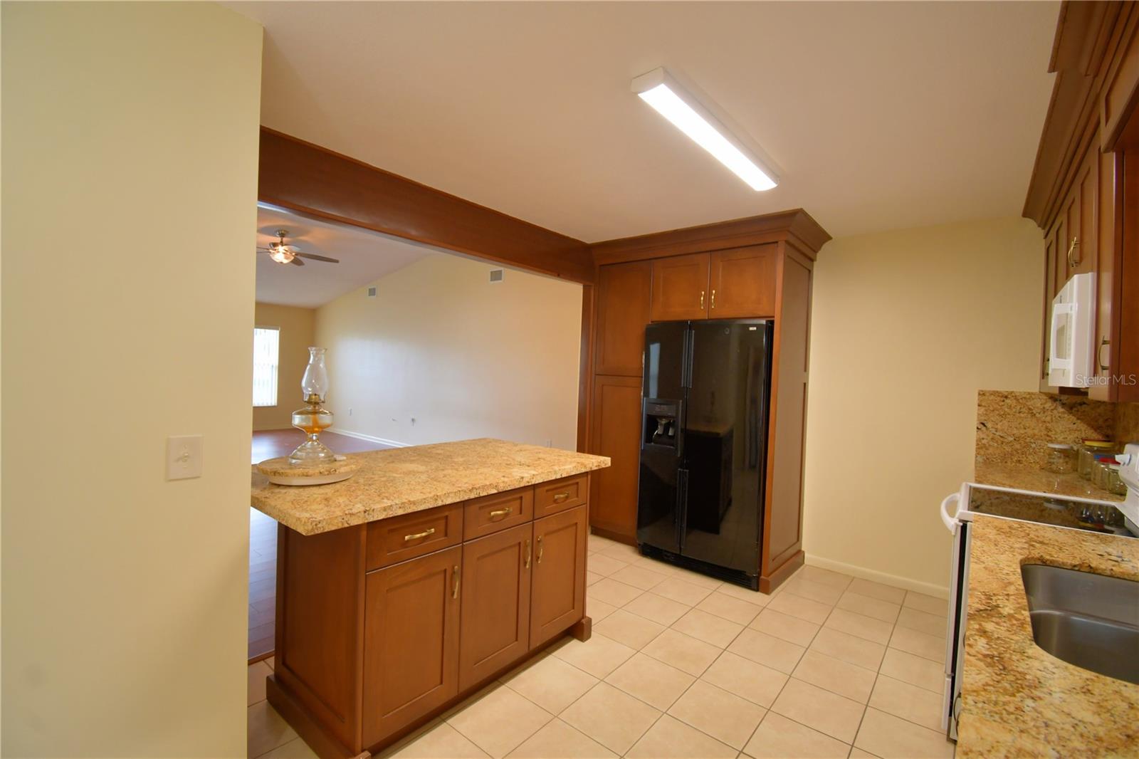 1690 COLONNADES CIR N, LAKELAND, FL, 33811