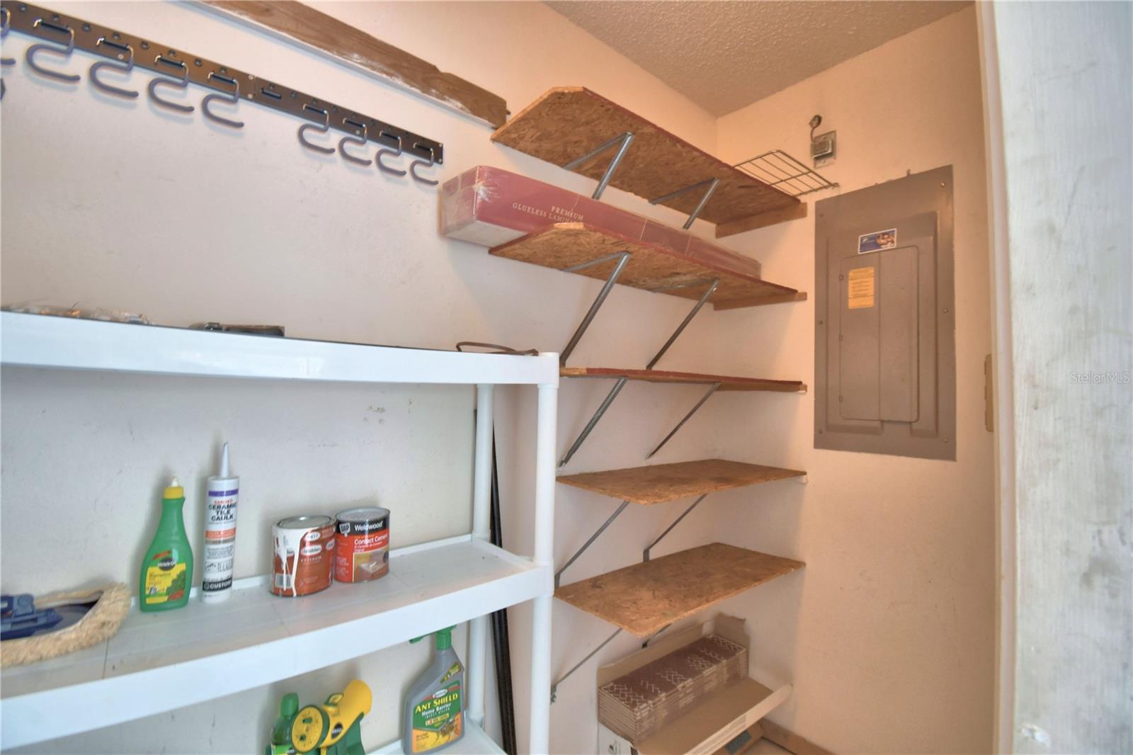 1690 COLONNADES CIR N, LAKELAND, FL, 33811