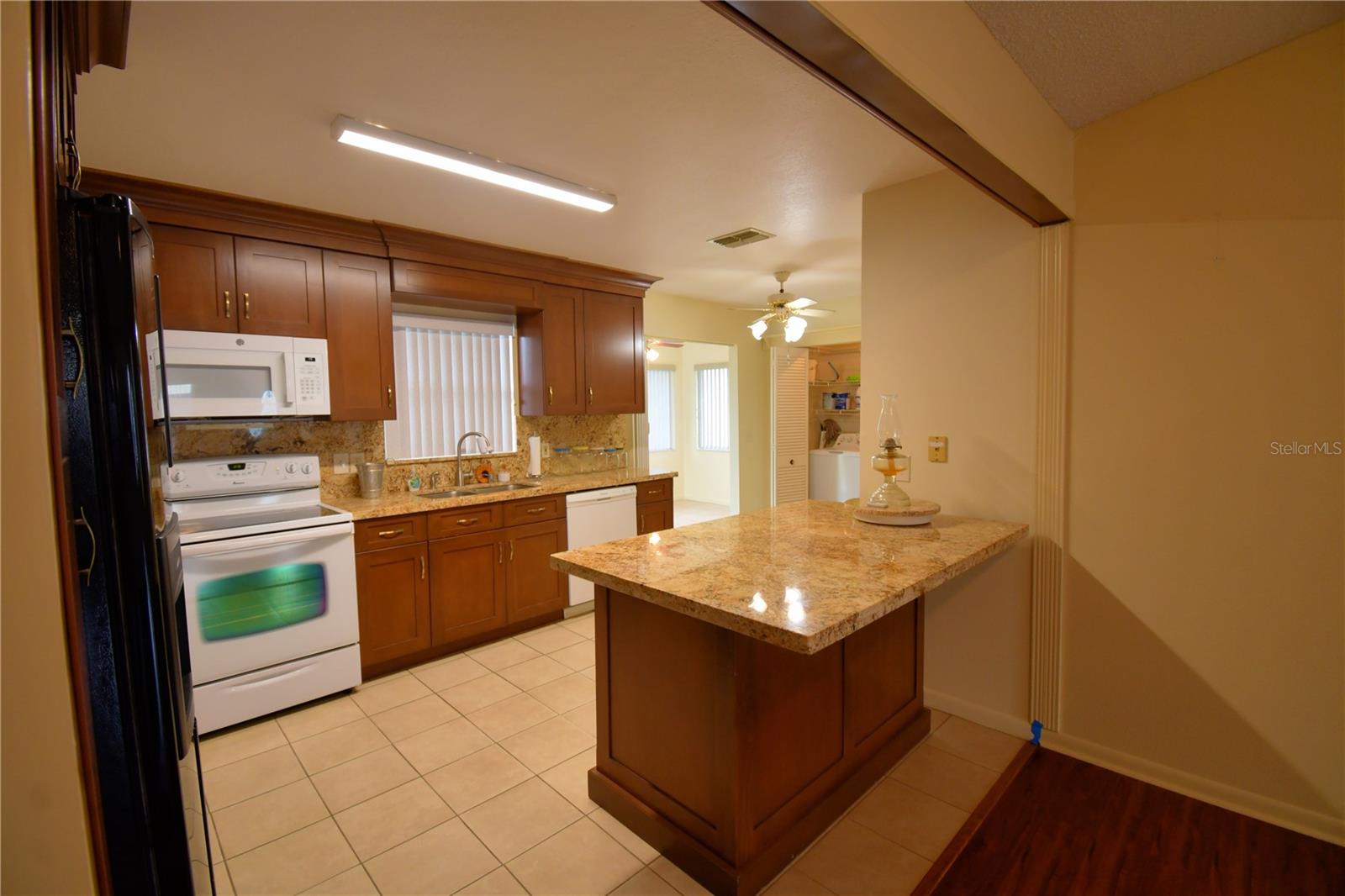 1690 COLONNADES CIR N, LAKELAND, FL, 33811