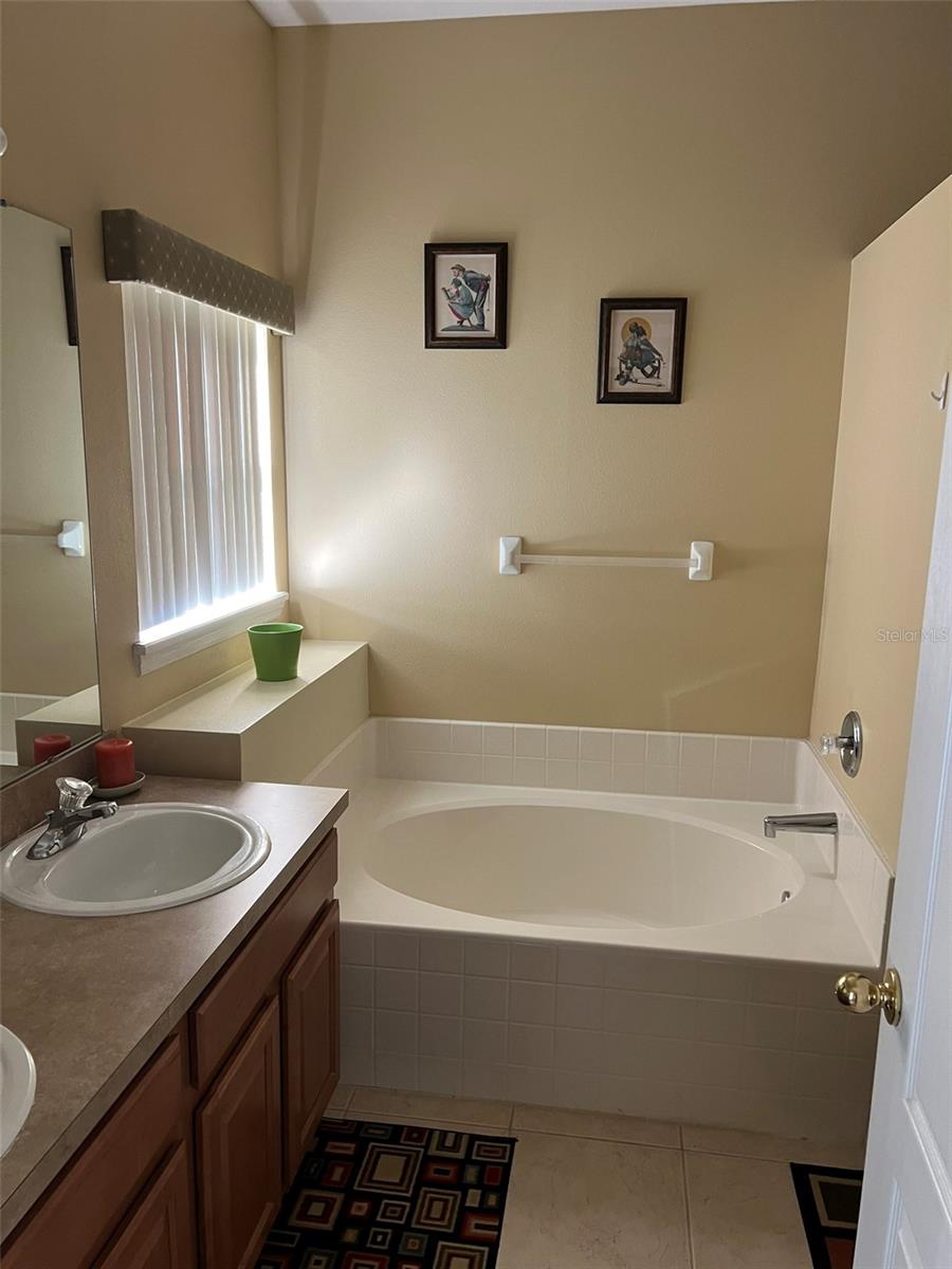 948 HACIENDA CIR, KISSIMMEE, FL, 34741