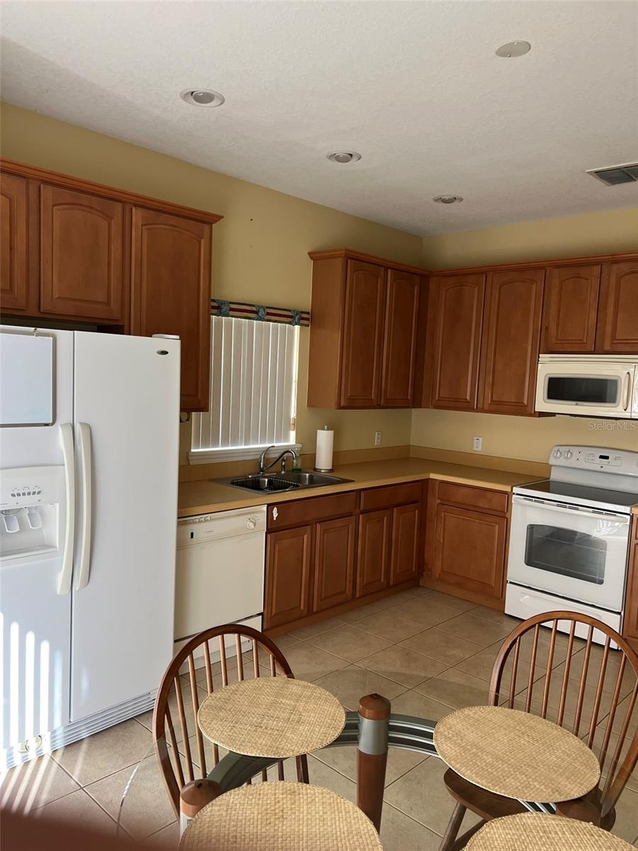 948 HACIENDA CIR, KISSIMMEE, FL, 34741