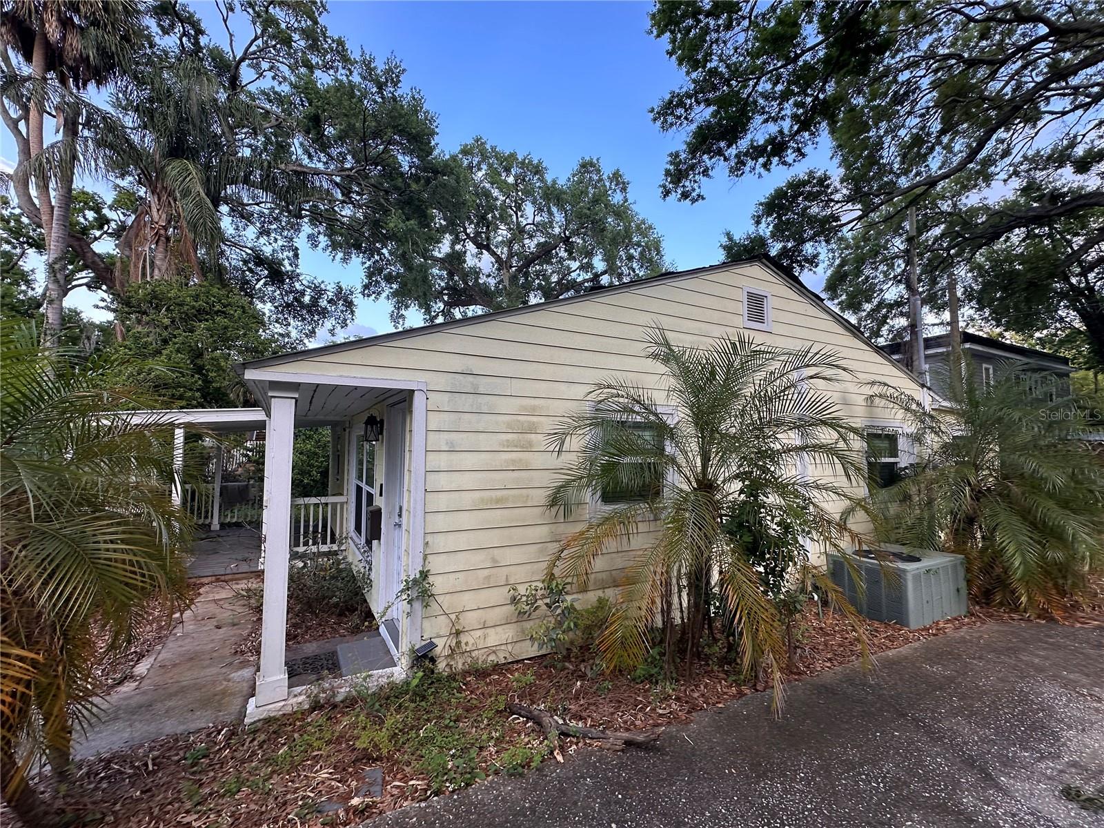 39 HAMILTON HEATH DR, TAMPA, FL, 33604