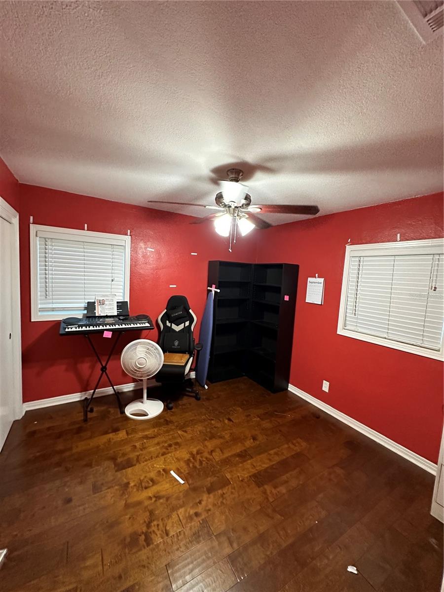 39 HAMILTON HEATH DR, TAMPA, FL, 33604