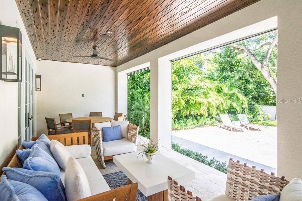 TB8489135 Property Photo