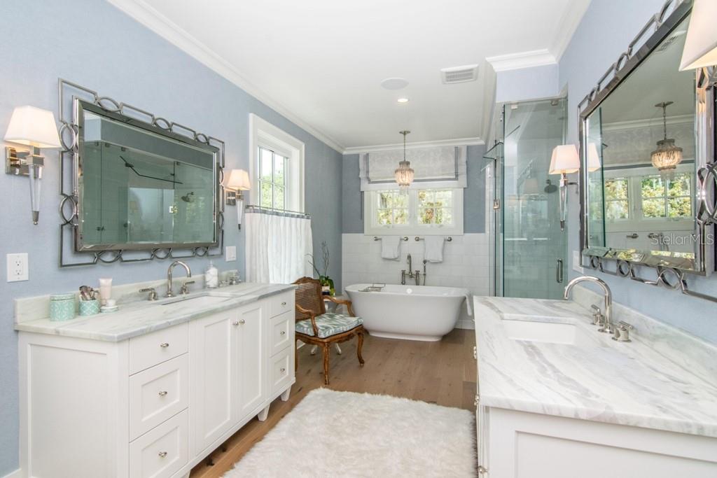 TB8489135 Property Photo