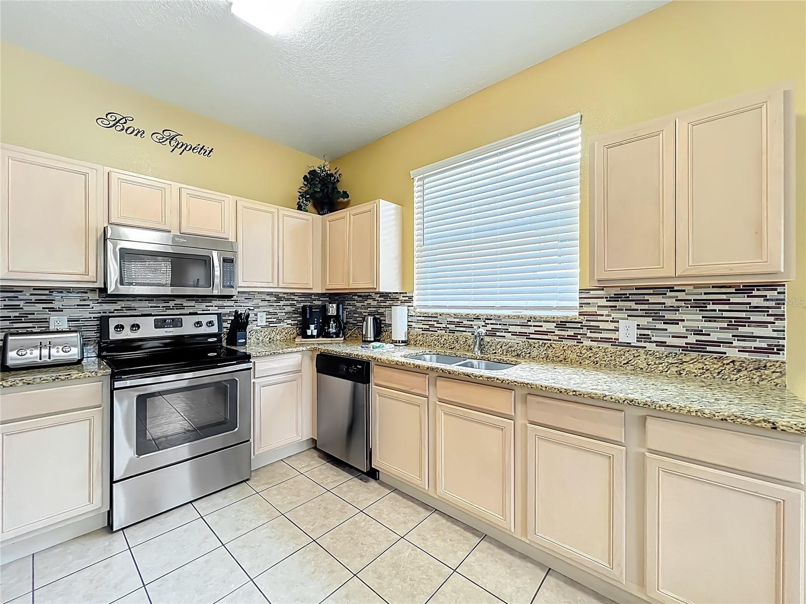 520 ORISTA DR, DAVENPORT, FL, 33897