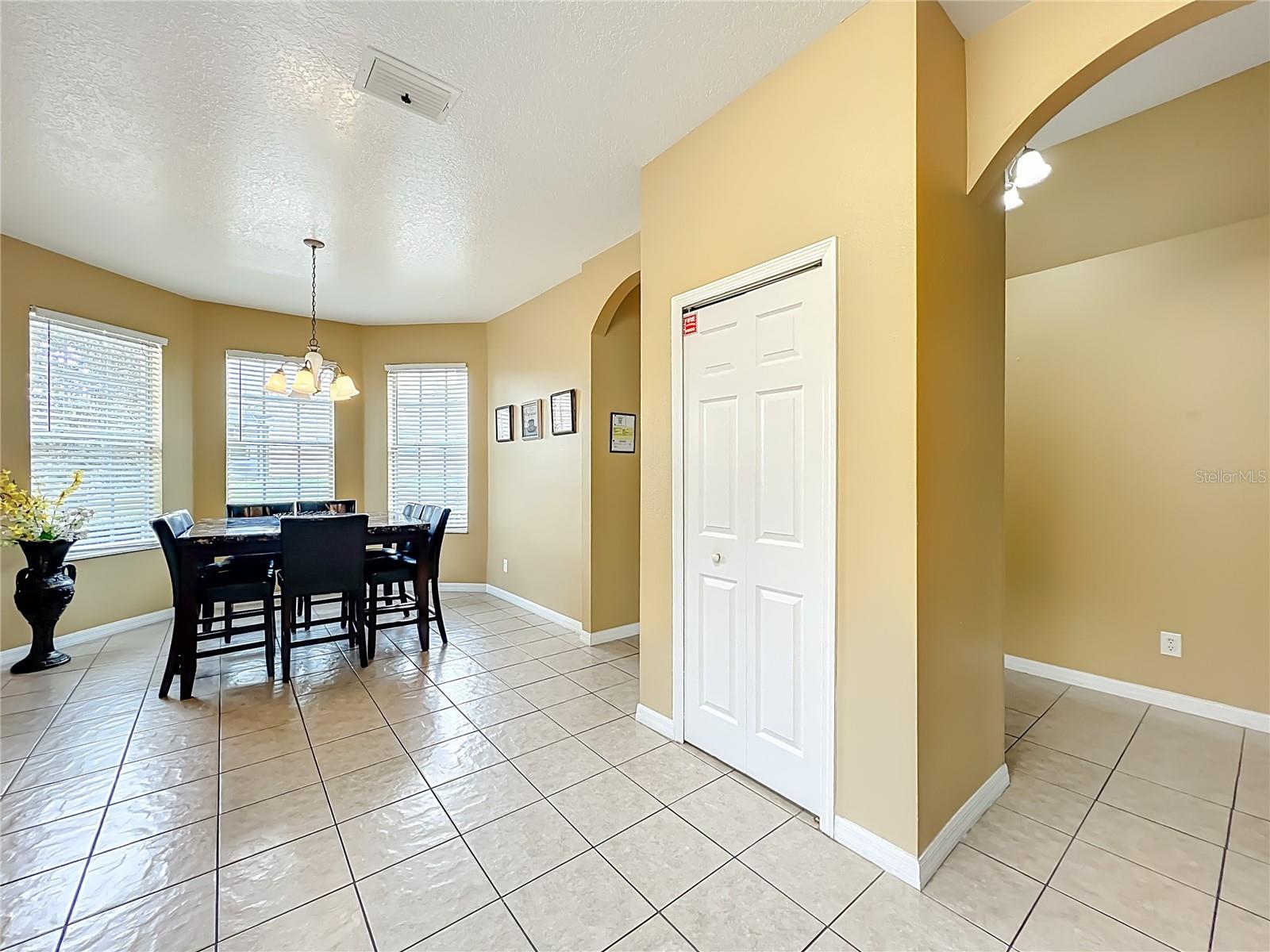 520 ORISTA DR, DAVENPORT, FL, 33897