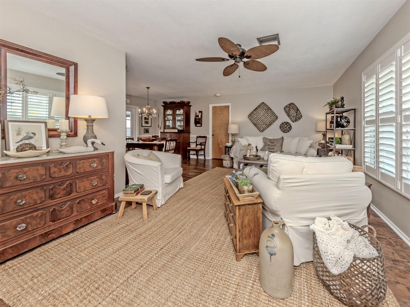 1345 OLYMPIA RD, VENICE, FL, 34293