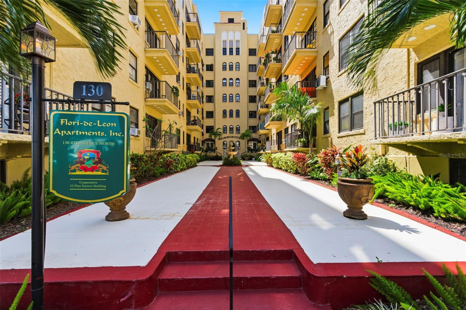 130 4TH AVE N #106, ST PETERSBURG, FL, 33701