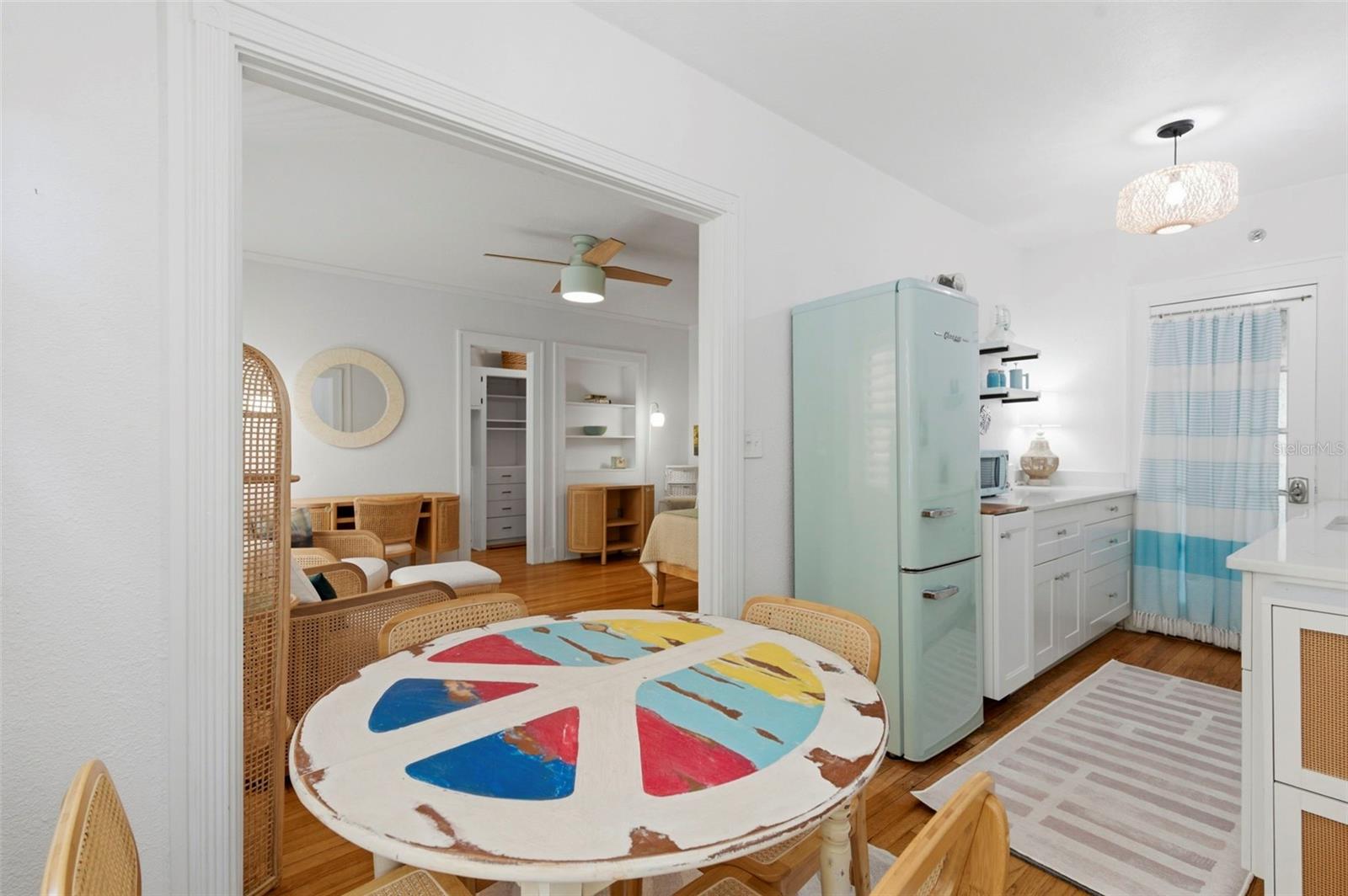 130 4TH AVE N #106, ST PETERSBURG, FL, 33701