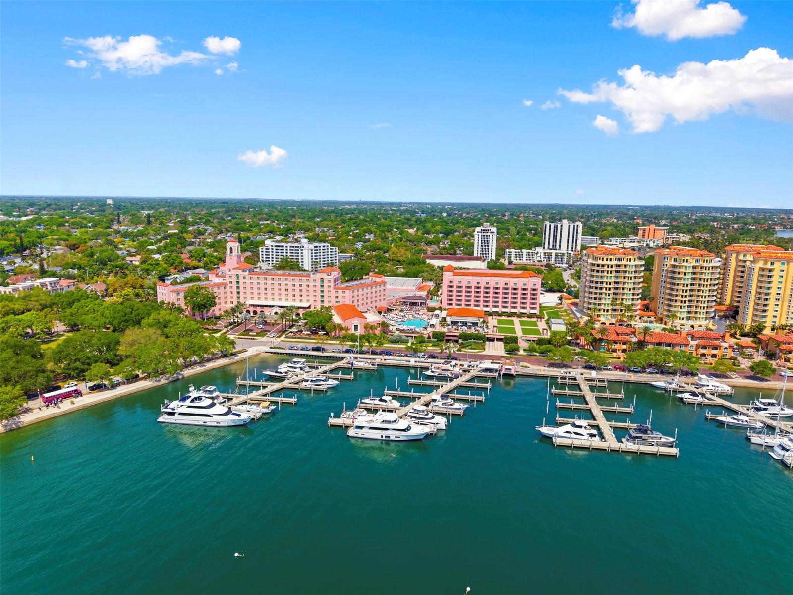 130 4TH AVE N #106, ST PETERSBURG, FL, 33701