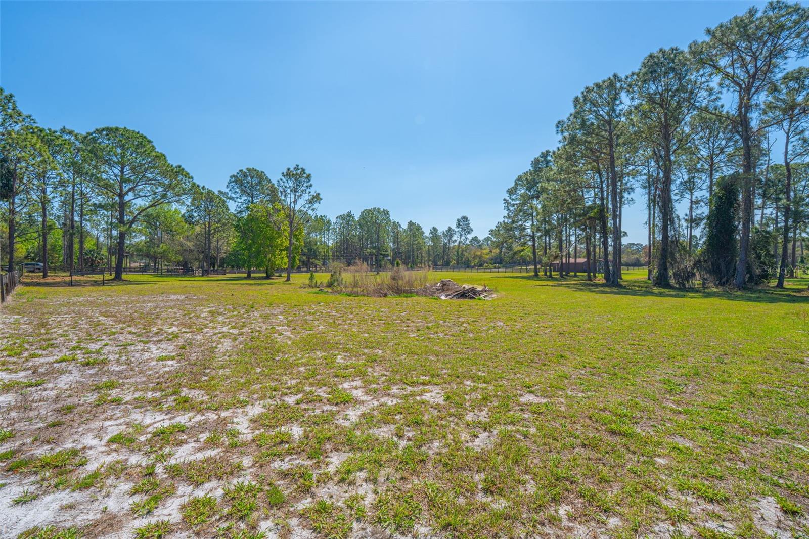 100 WILD HORSE RUN, DELTONA, FL, 32738