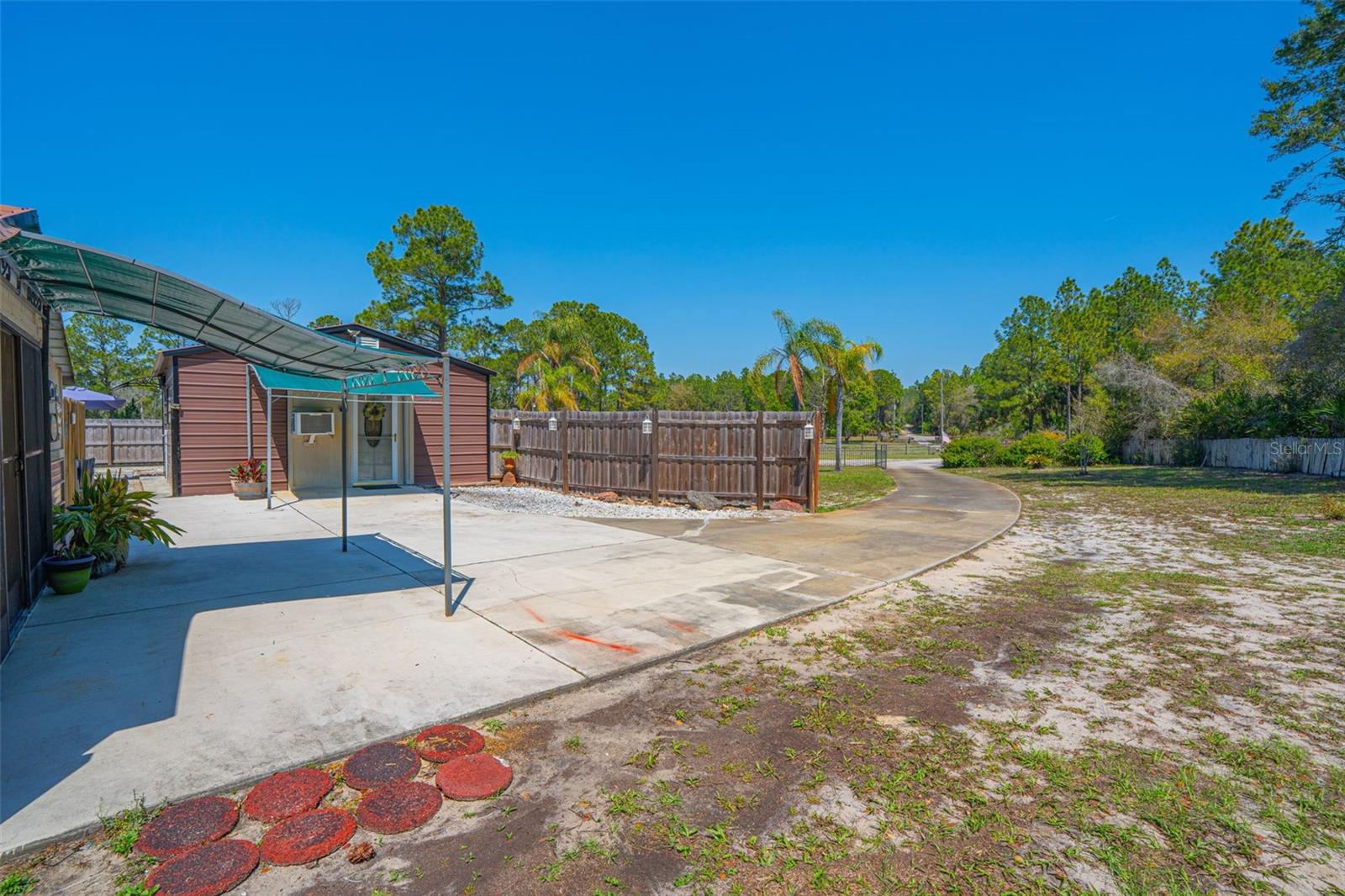 100 WILD HORSE RUN, DELTONA, FL, 32738
