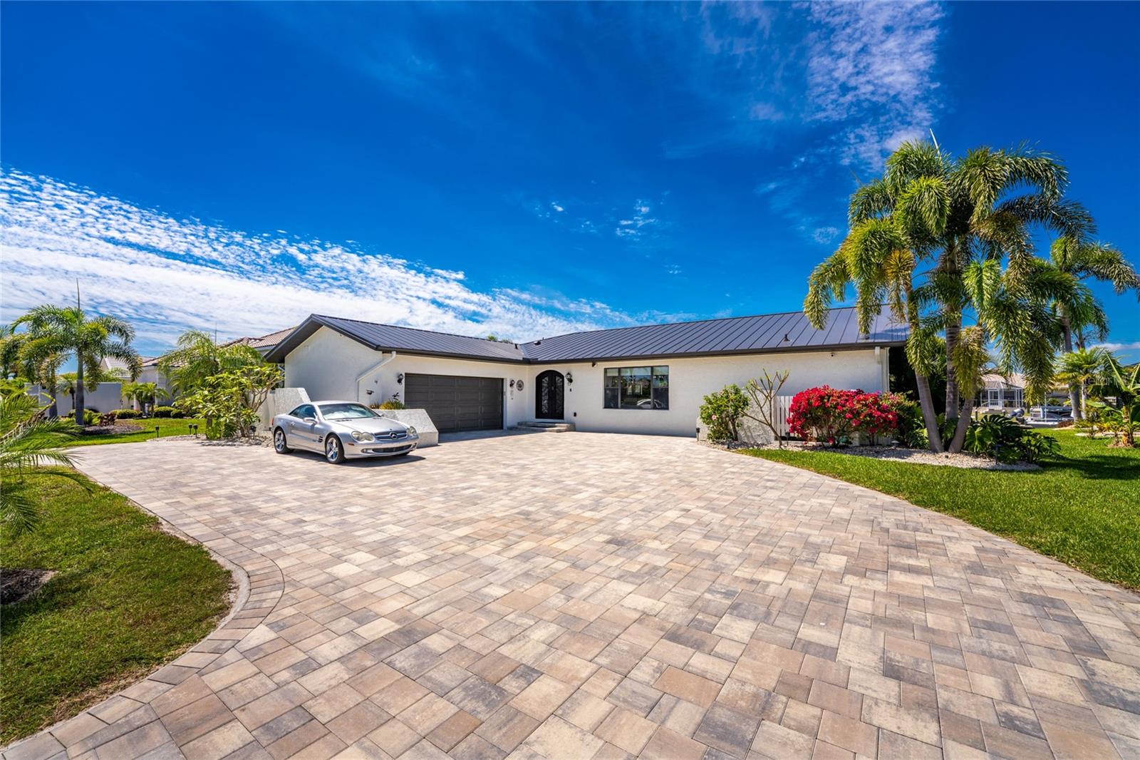 391 VIA ESPLANADE, PUNTA GORDA, FL, 33950