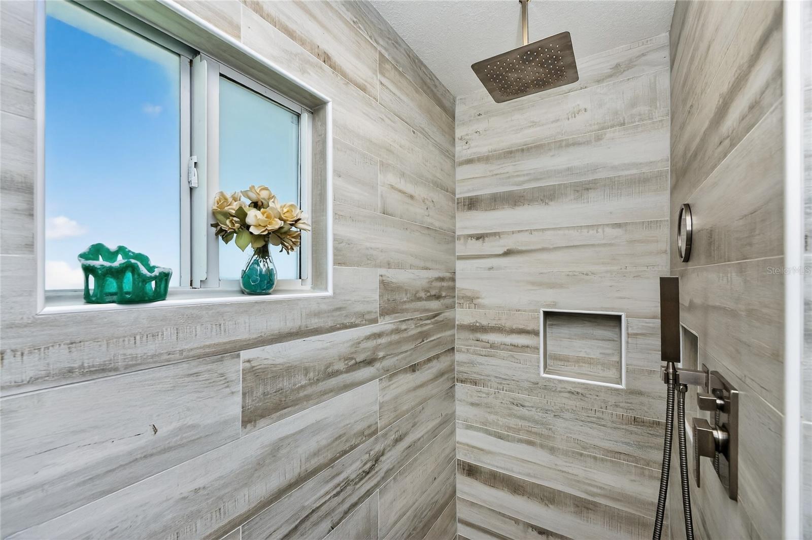 391 VIA ESPLANADE, PUNTA GORDA, FL, 33950