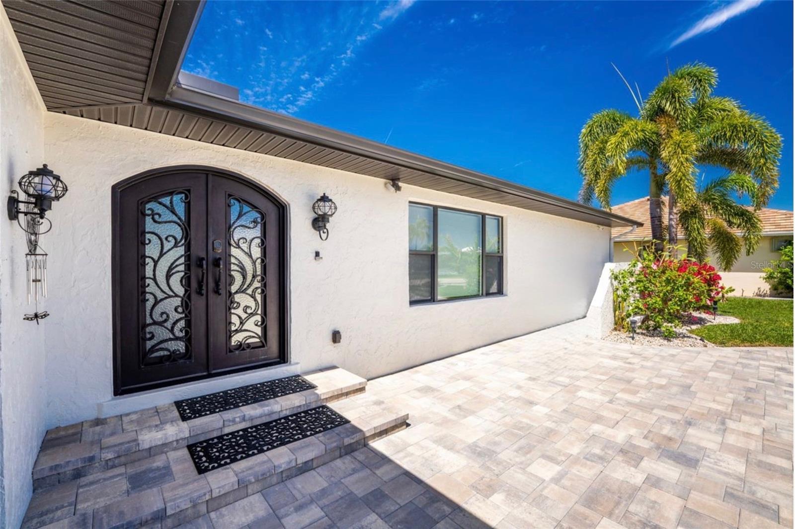 391 VIA ESPLANADE, PUNTA GORDA, FL, 33950