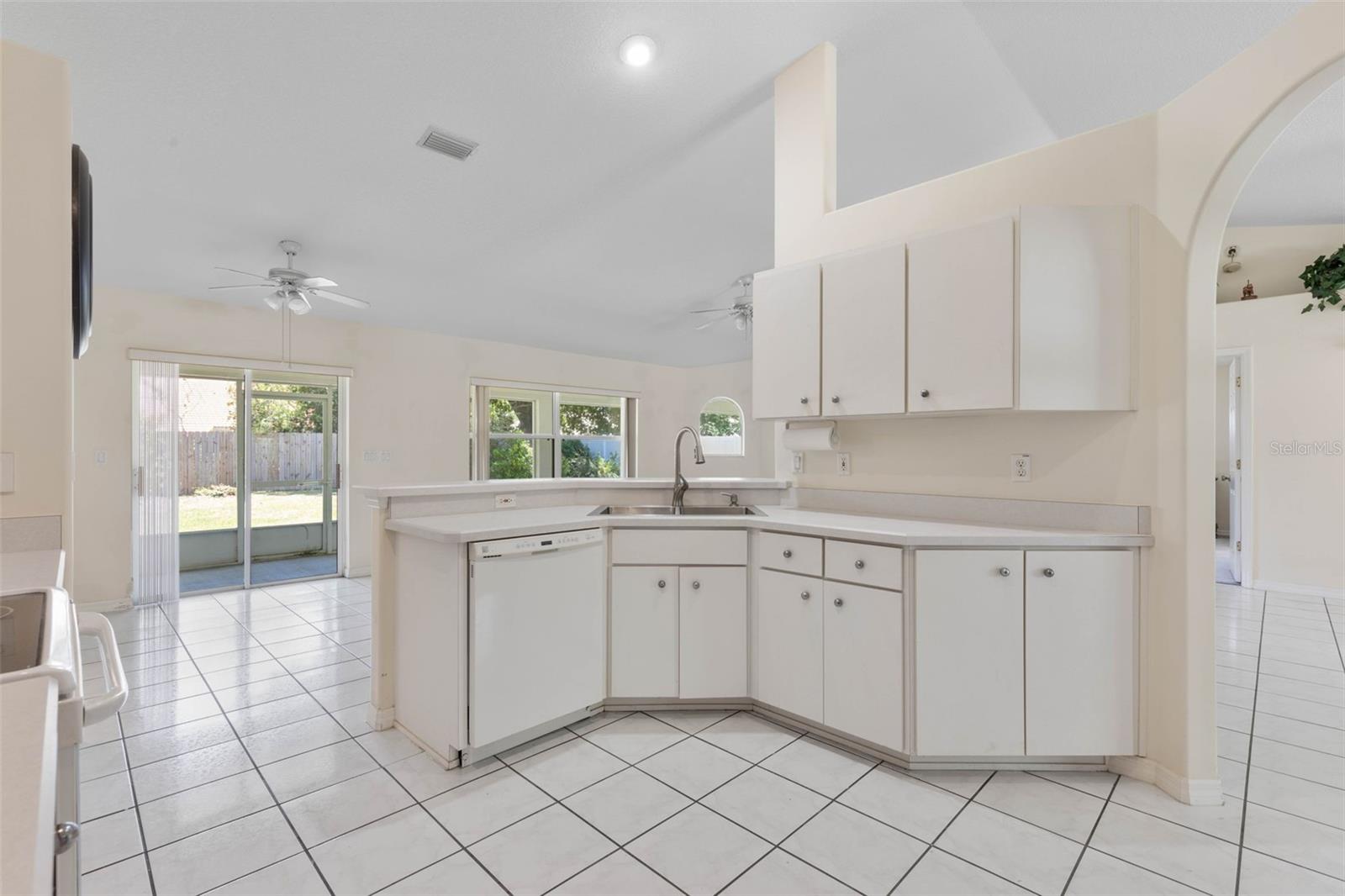 29 PRINCESS KIM LN, PALM COAST, FL, 32164