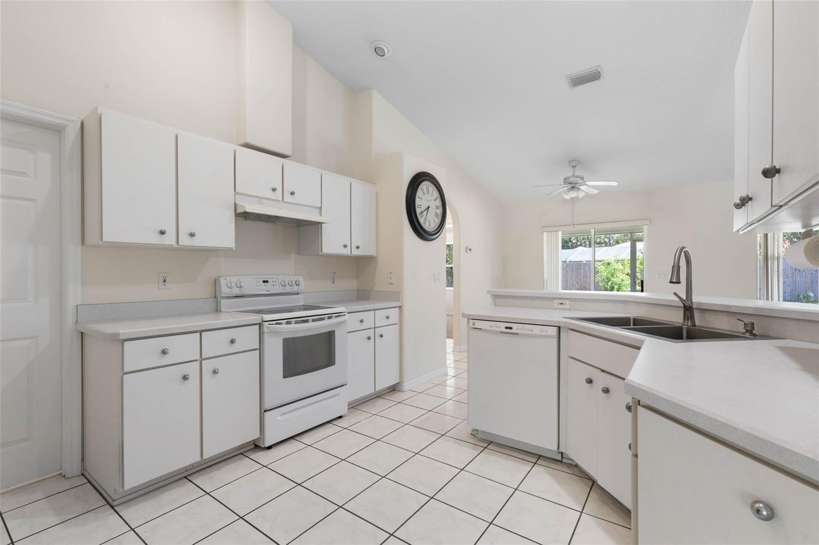 29 PRINCESS KIM LN, PALM COAST, FL, 32164