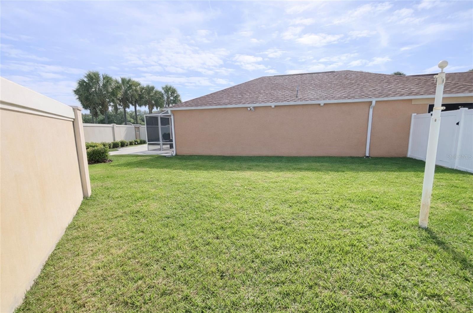 437 JARQUIN WAY, THE VILLAGES, FL, 32162