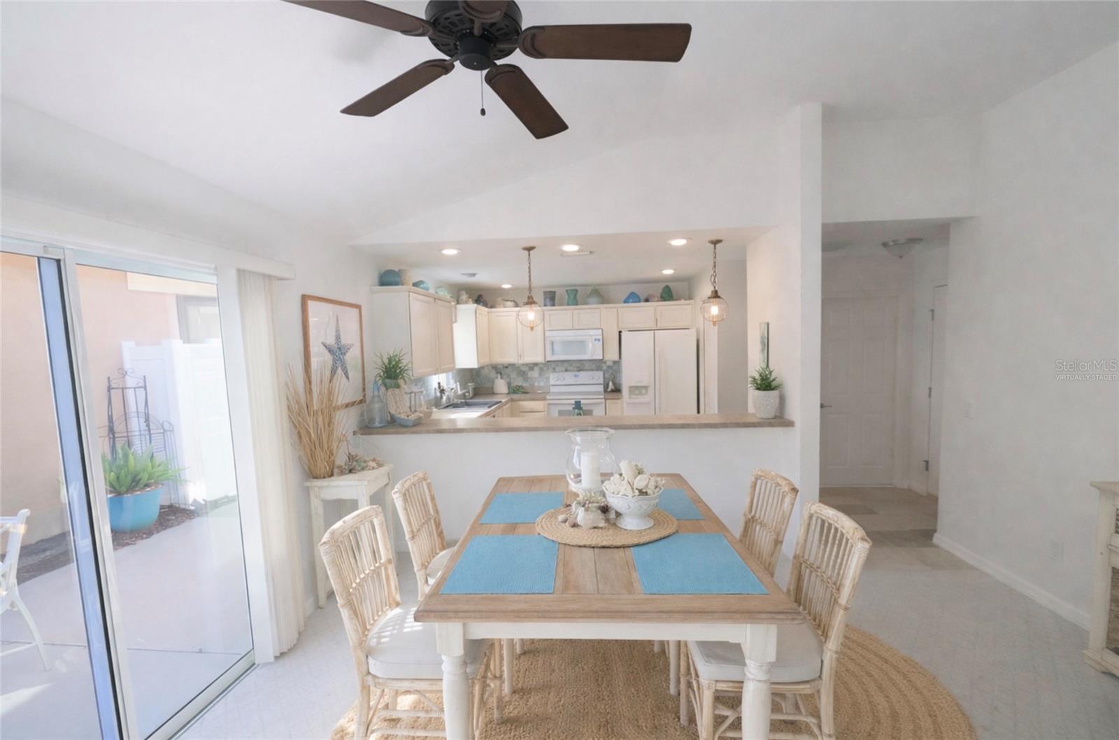 437 JARQUIN WAY, THE VILLAGES, FL, 32162