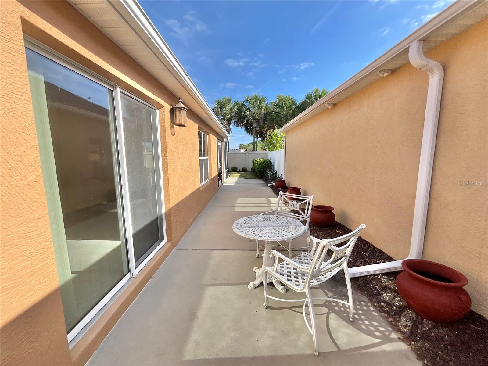 437 JARQUIN WAY, THE VILLAGES, FL, 32162