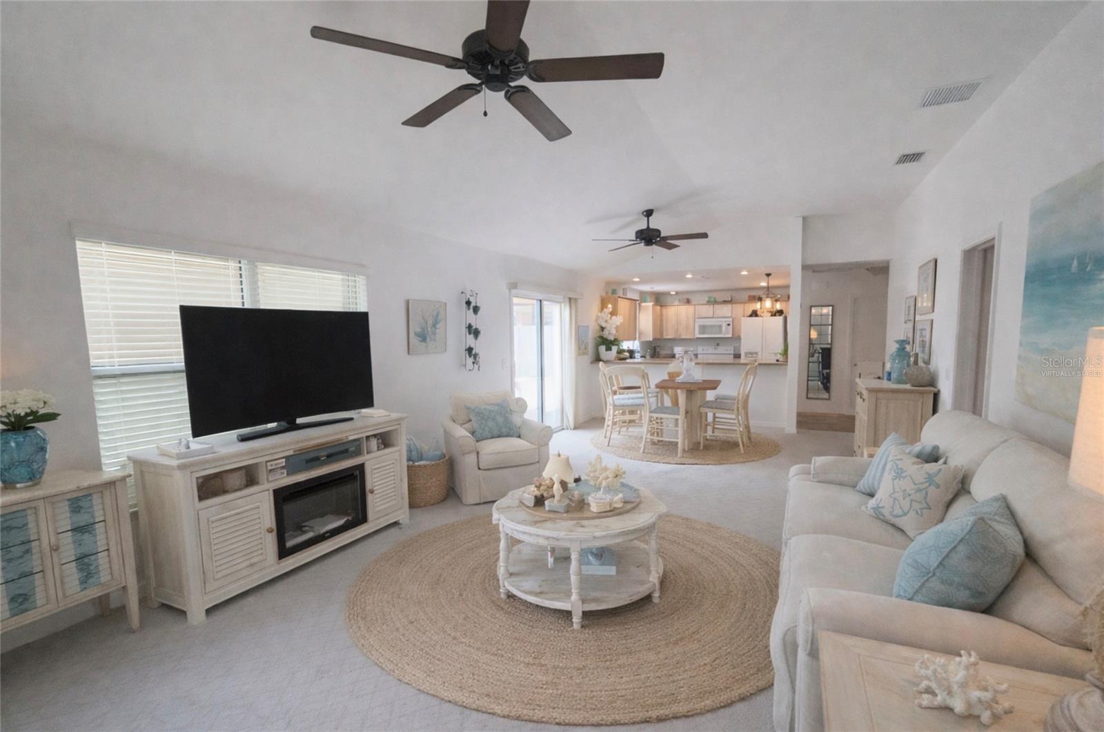 437 JARQUIN WAY, THE VILLAGES, FL, 32162