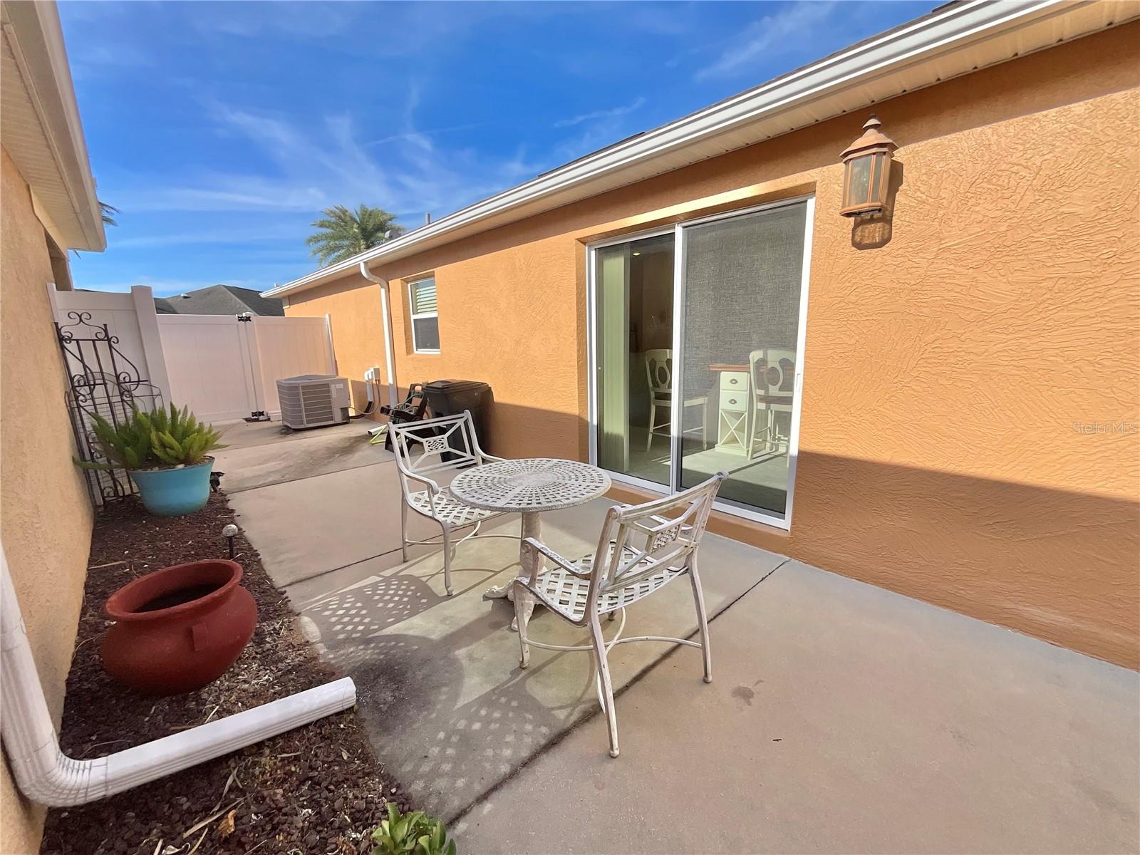 437 JARQUIN WAY, THE VILLAGES, FL, 32162