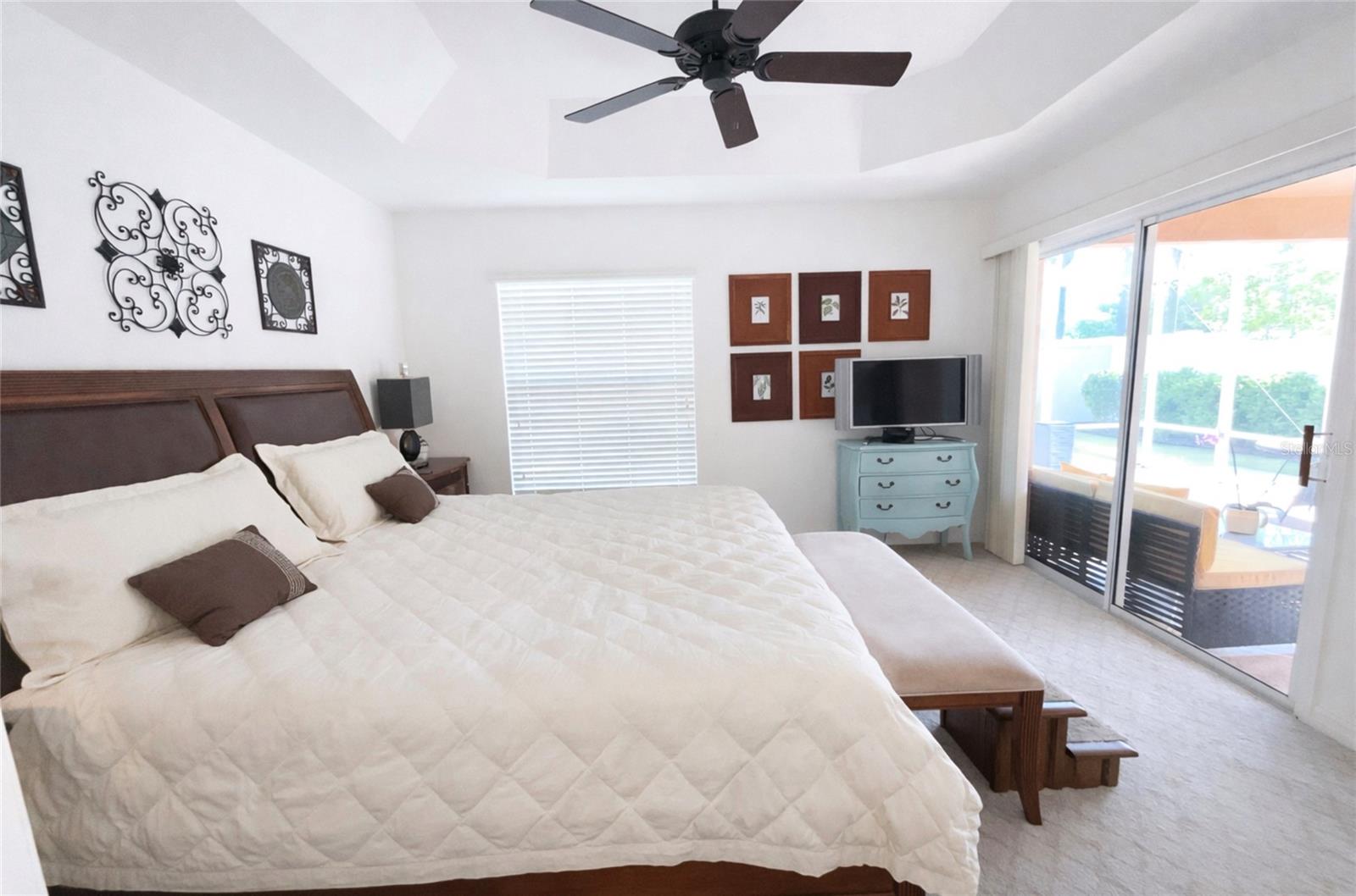 437 JARQUIN WAY, THE VILLAGES, FL, 32162