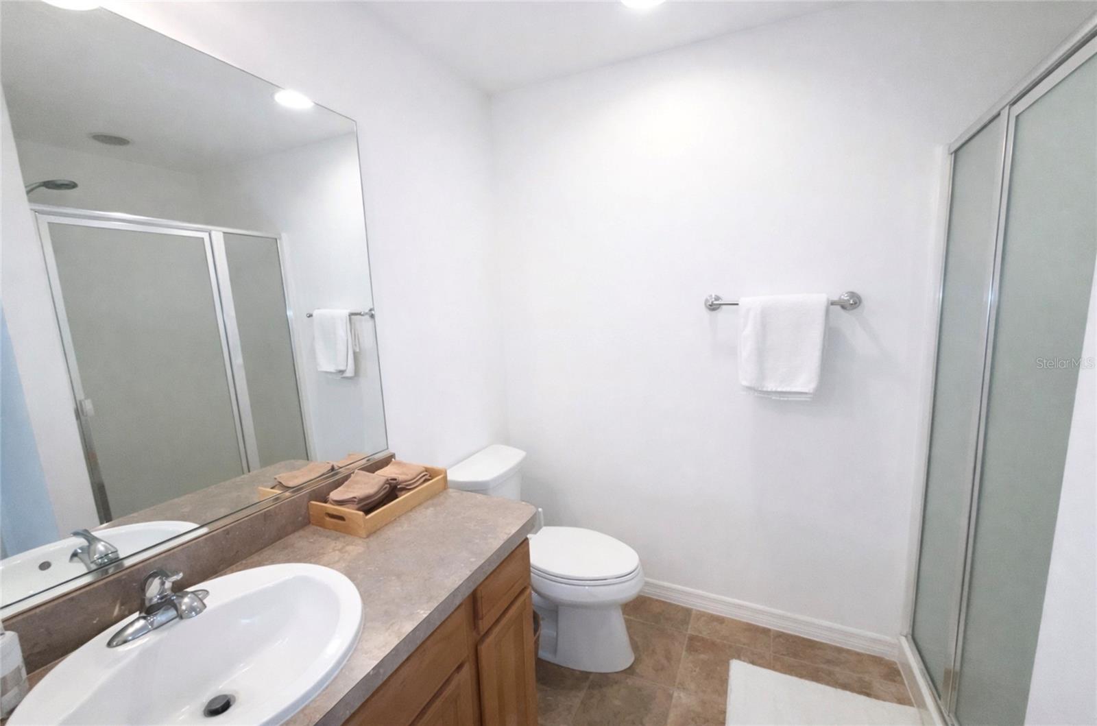 437 JARQUIN WAY, THE VILLAGES, FL, 32162