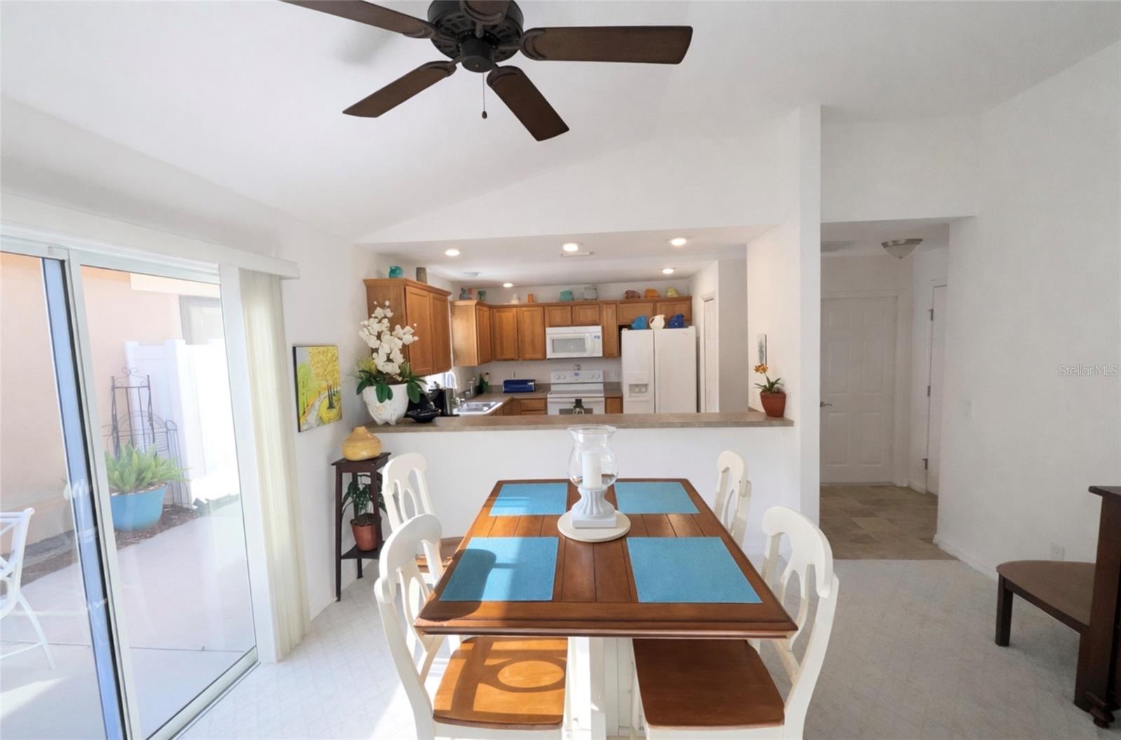 437 JARQUIN WAY, THE VILLAGES, FL, 32162