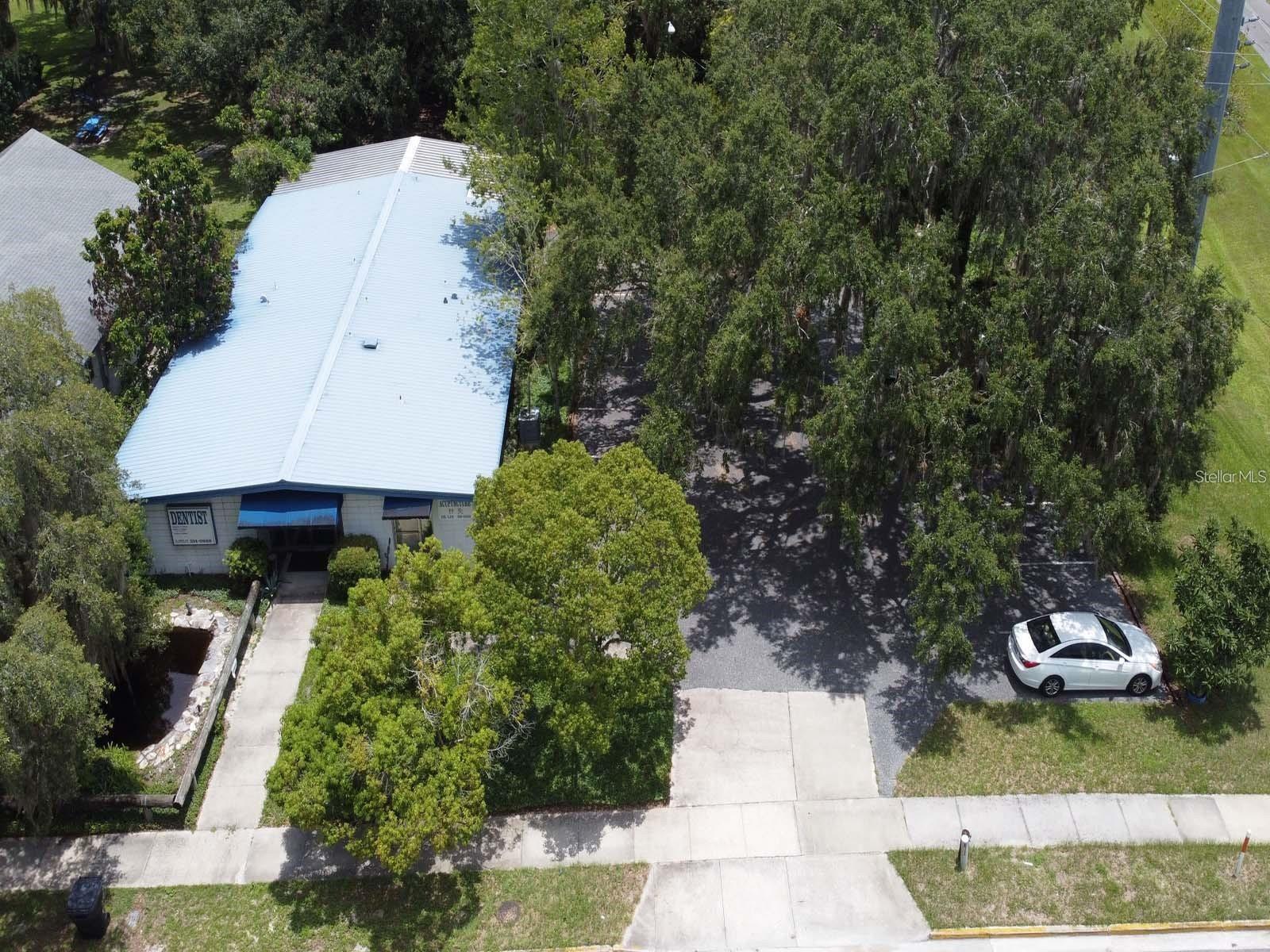 404 PERKINS ST, LEESBURG, FL, 34748