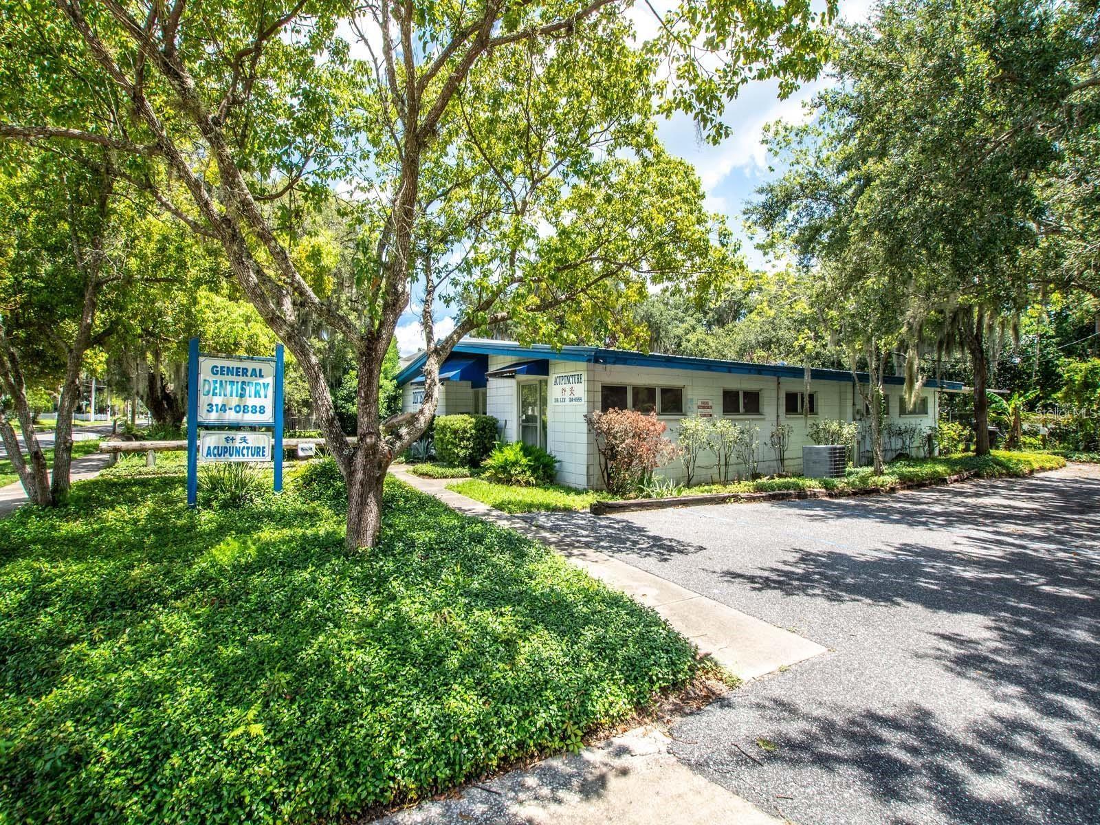 404 PERKINS ST, LEESBURG, FL, 34748