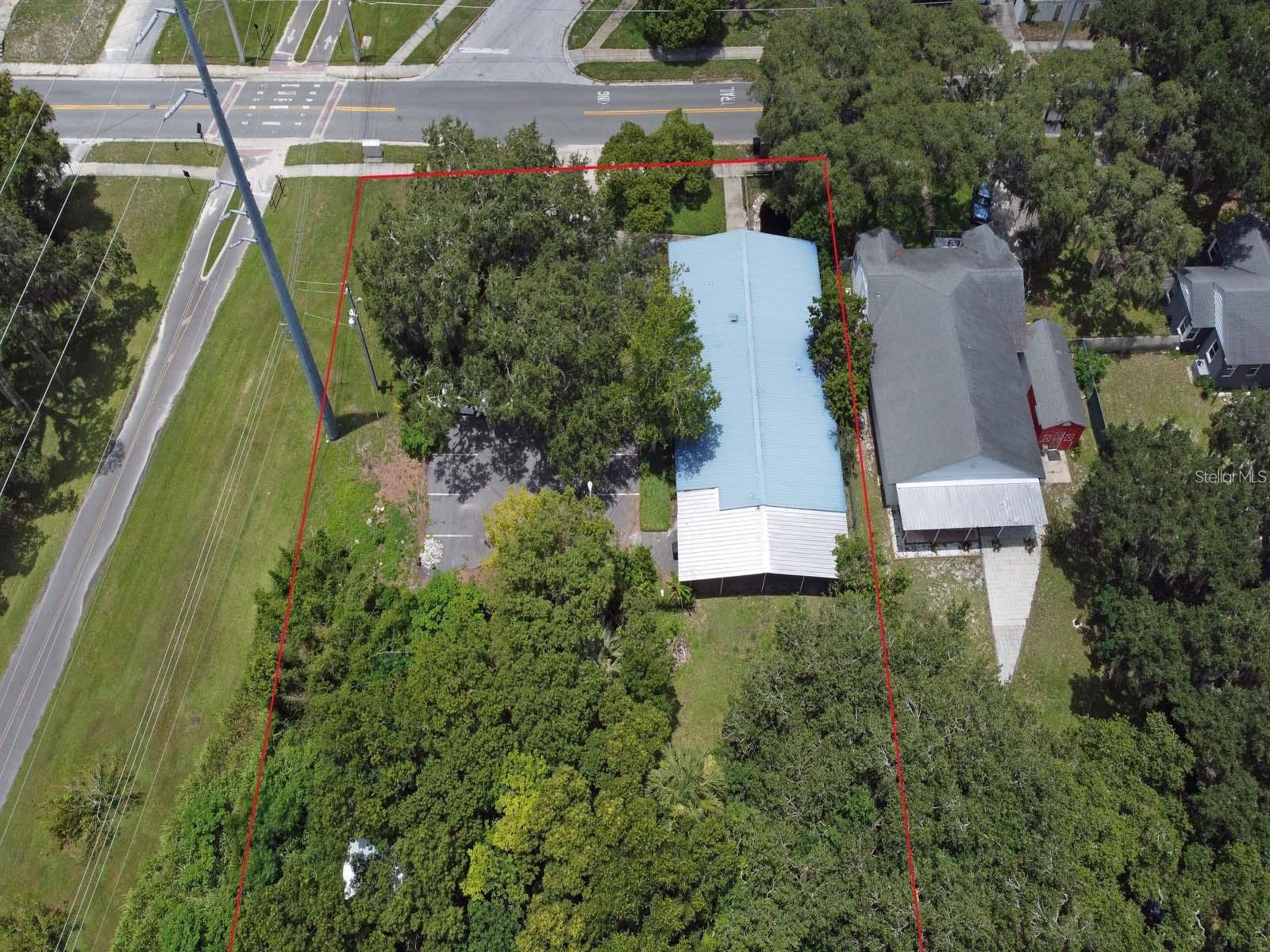 404 PERKINS ST, LEESBURG, FL, 34748