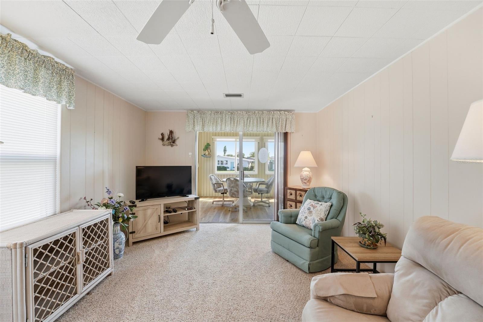 212 MARTINIQUE RD, NORTH PORT, FL, 34287