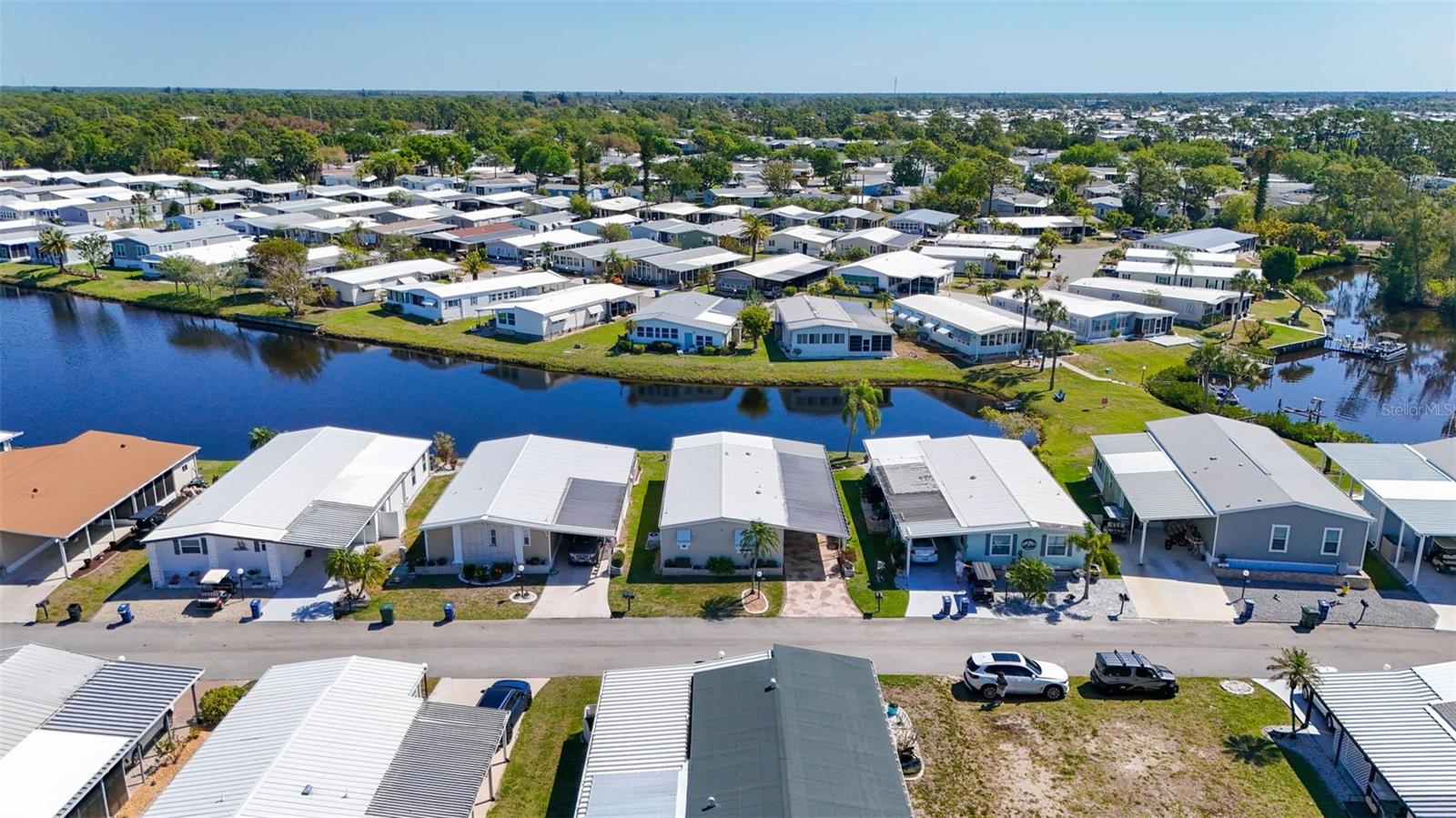 212 MARTINIQUE RD, NORTH PORT, FL, 34287