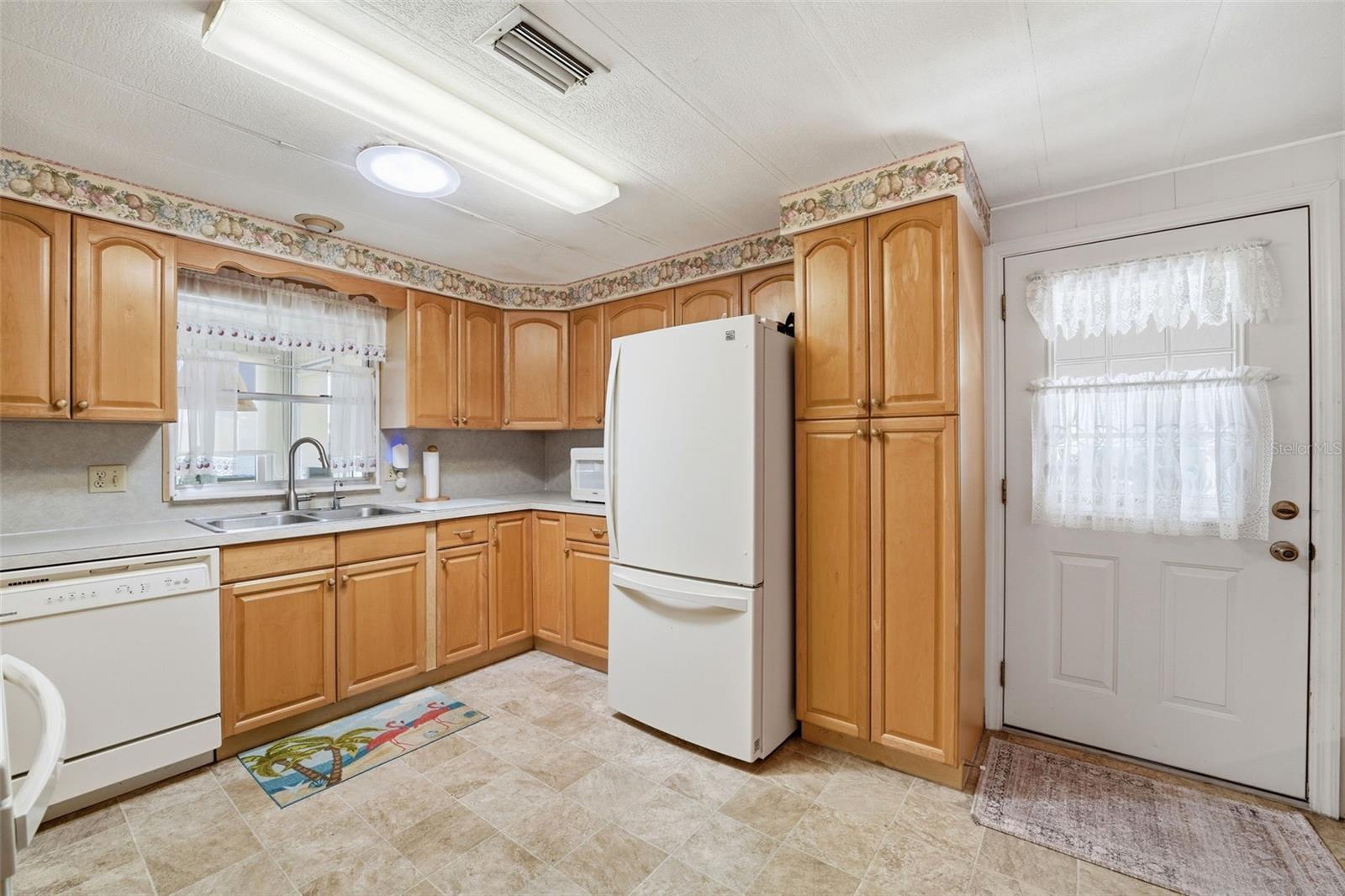 212 MARTINIQUE RD, NORTH PORT, FL, 34287