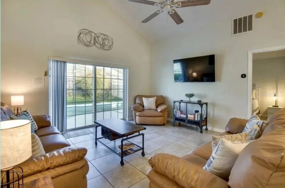 208 APPLEWOOD CT, KISSIMMEE, FL, 34743