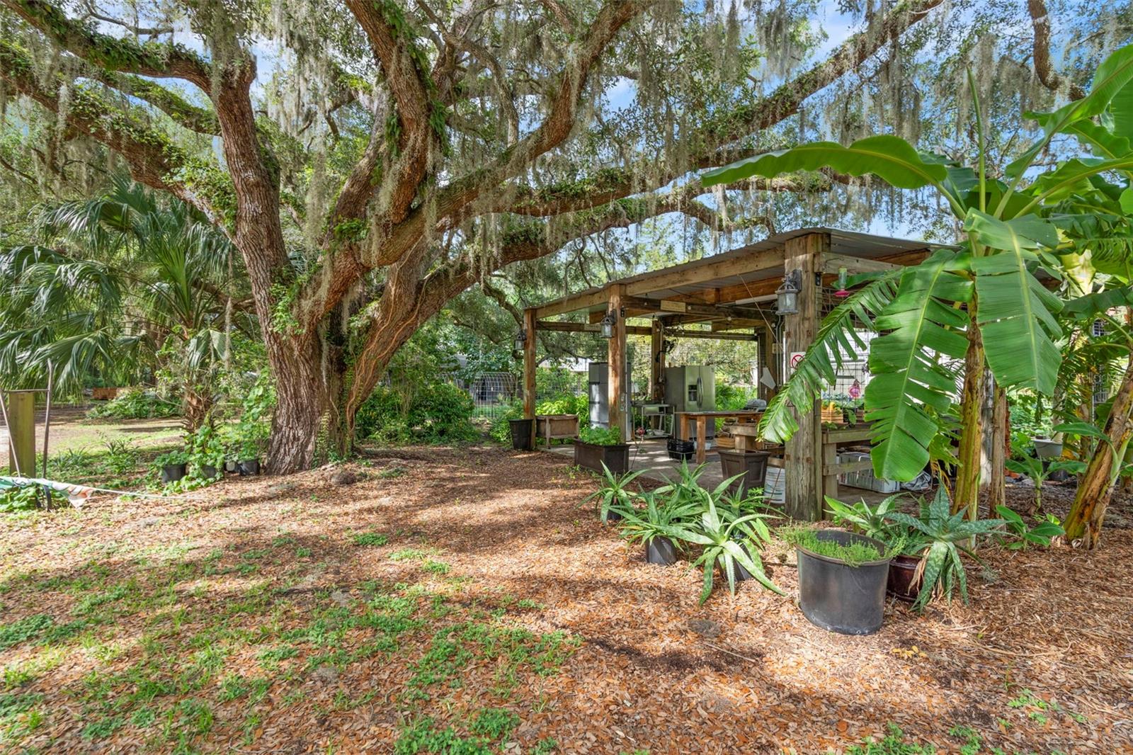 2026 LEWIS RD, LEESBURG, FL, 34748