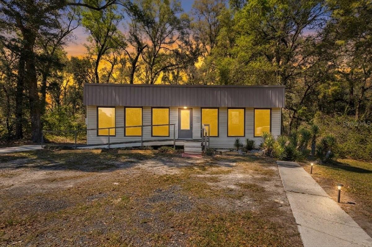 16648 NW US HIGHWAY 19, TRENTON, FL, 32693