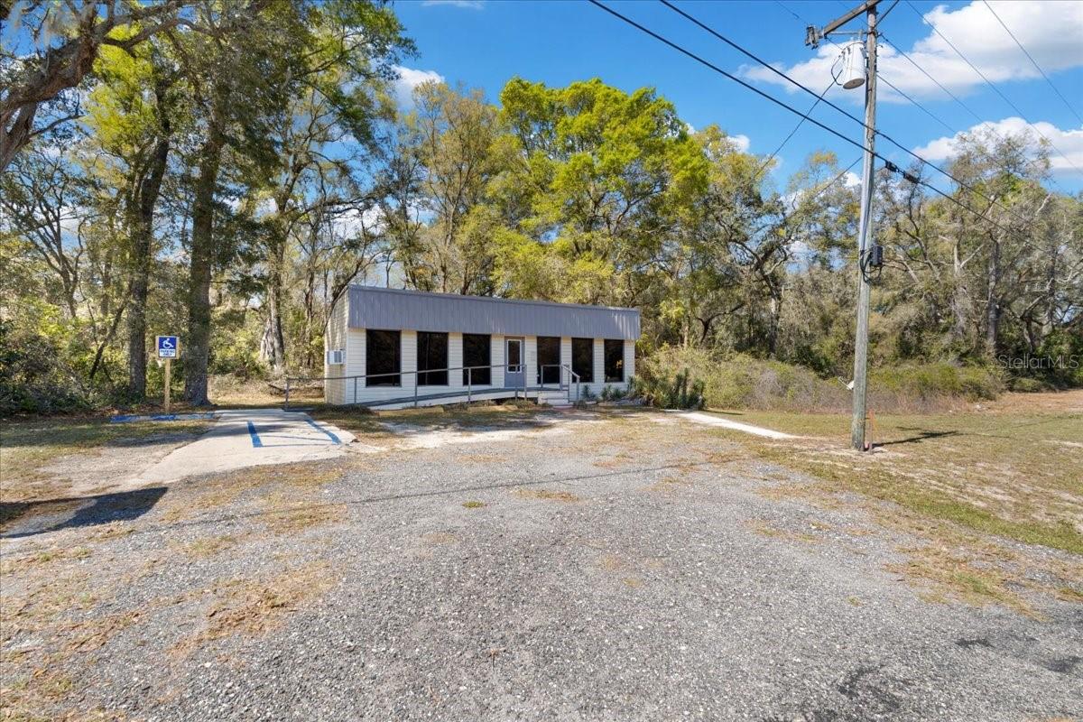 16648 NW US HIGHWAY 19, TRENTON, FL, 32693