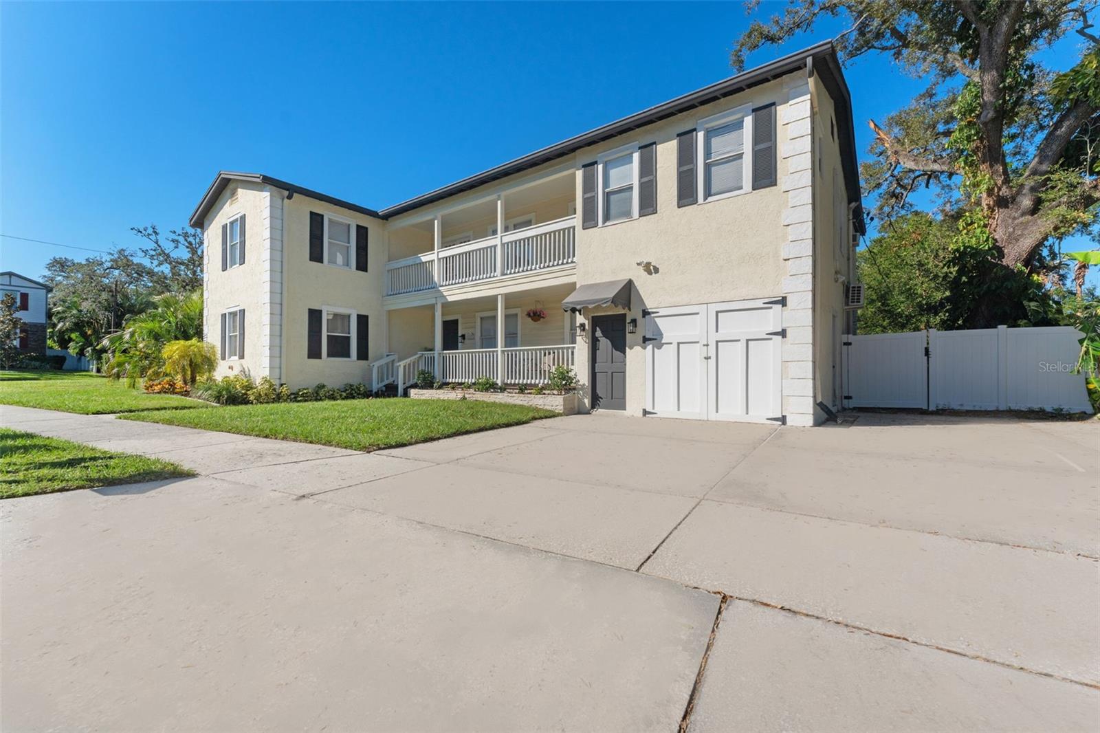 221 S HALE AVE, TAMPA, FL, 33609