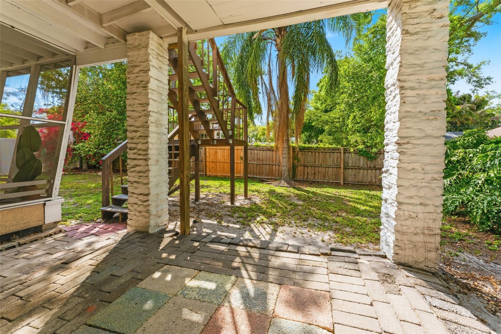 221 S HALE AVE, TAMPA, FL, 33609