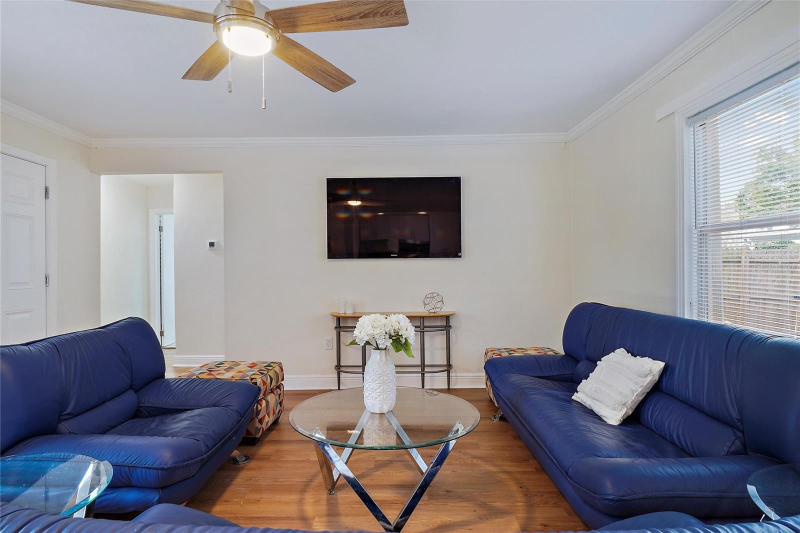 221 S HALE AVE, TAMPA, FL, 33609