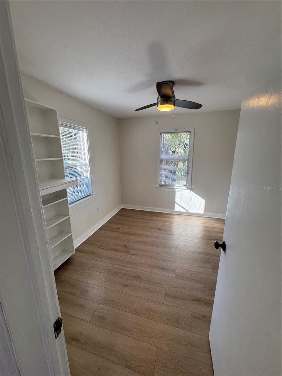 221 S HALE AVE, TAMPA, FL, 33609