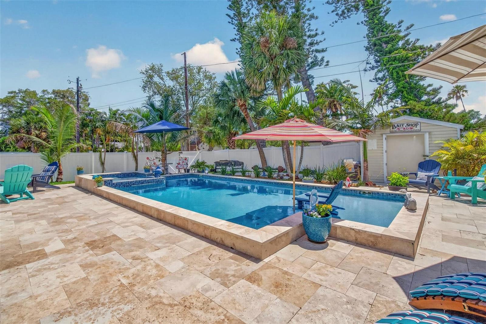5900 BAYOU GRANDE BLVD NE, ST PETERSBURG, FL, 33703