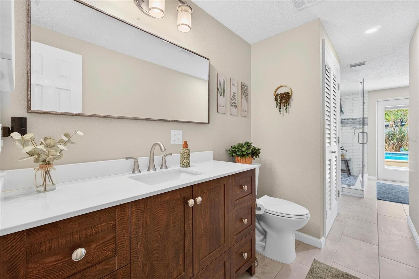 5900 BAYOU GRANDE BLVD NE, ST PETERSBURG, FL, 33703